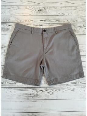 Amazon Essentials Men's 36 Gray Casual Shorts